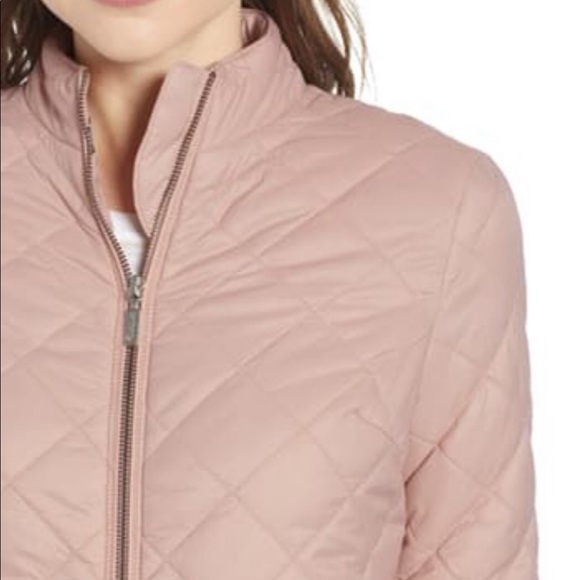 Barbour
Lorne Quilted Jacket - Picture 6 of 14